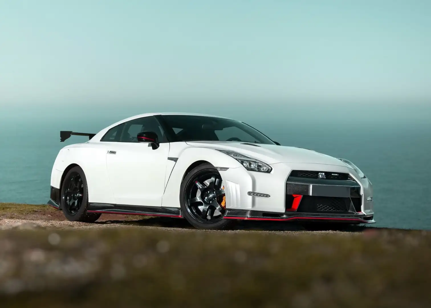 Nissan GT-R 3.8 V6 Nismo 600 Aut. Blanco - 1