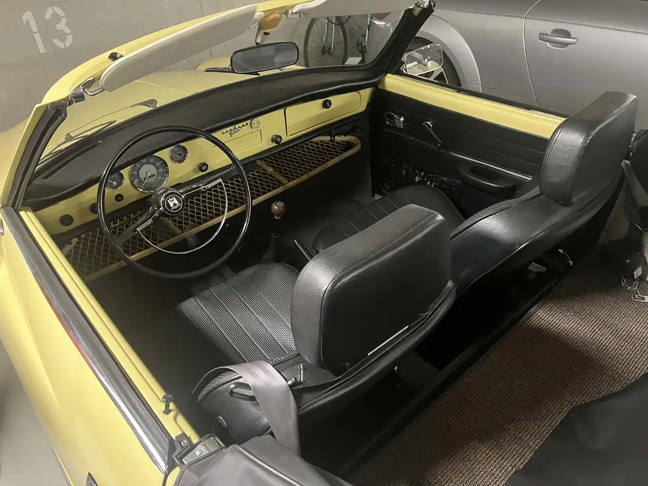 Volkswagen Karmann Ghia Cabriolet, foto 6