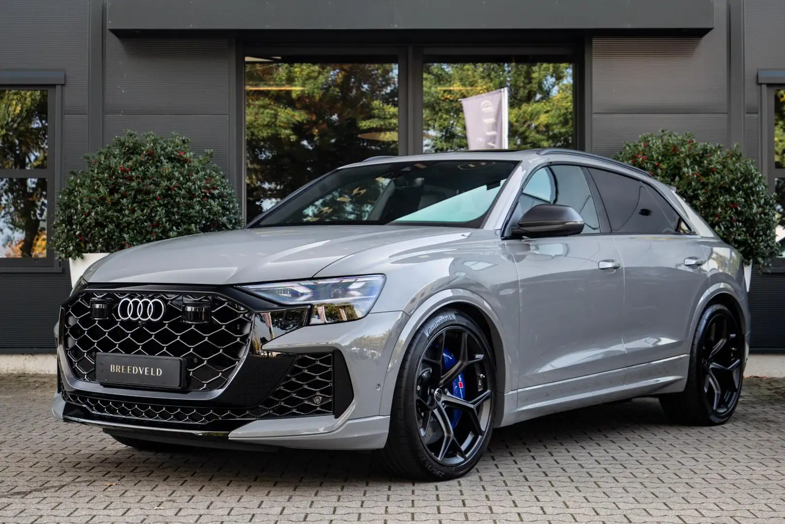 Audi RS Q8 RSQ8 4.0 TFSI Performance 640pk, B&O High-end, Ful Grijs - 2