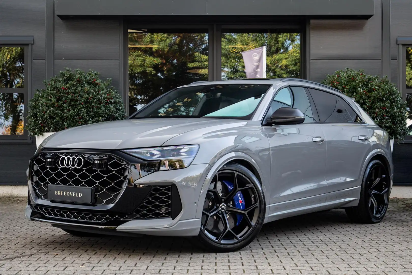 Audi RS Q8 RSQ8 4.0 TFSI Performance 640pk, B&O High-end, Ful Grijs - 1