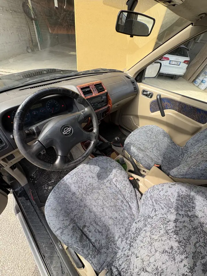 Nissan Terrano 5p 2.7 tdi SE, foto 8