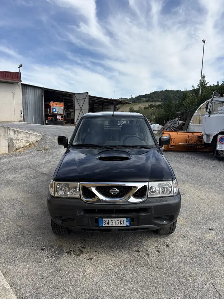 Nissan Terrano 5p 2.7 tdi SE, foto 2