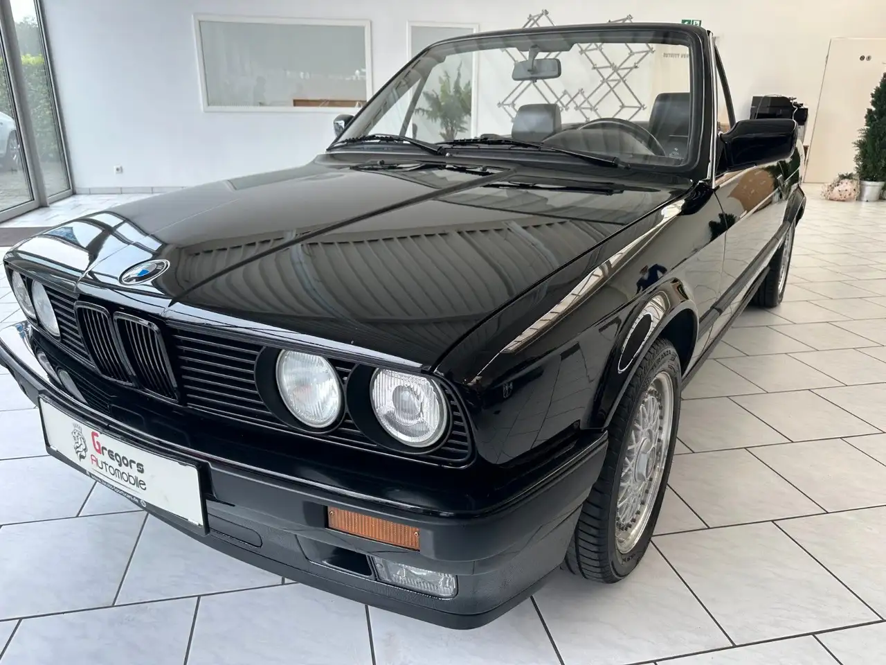 BMW 320 i *Leder* *H-Kennzeichen*, foto 2