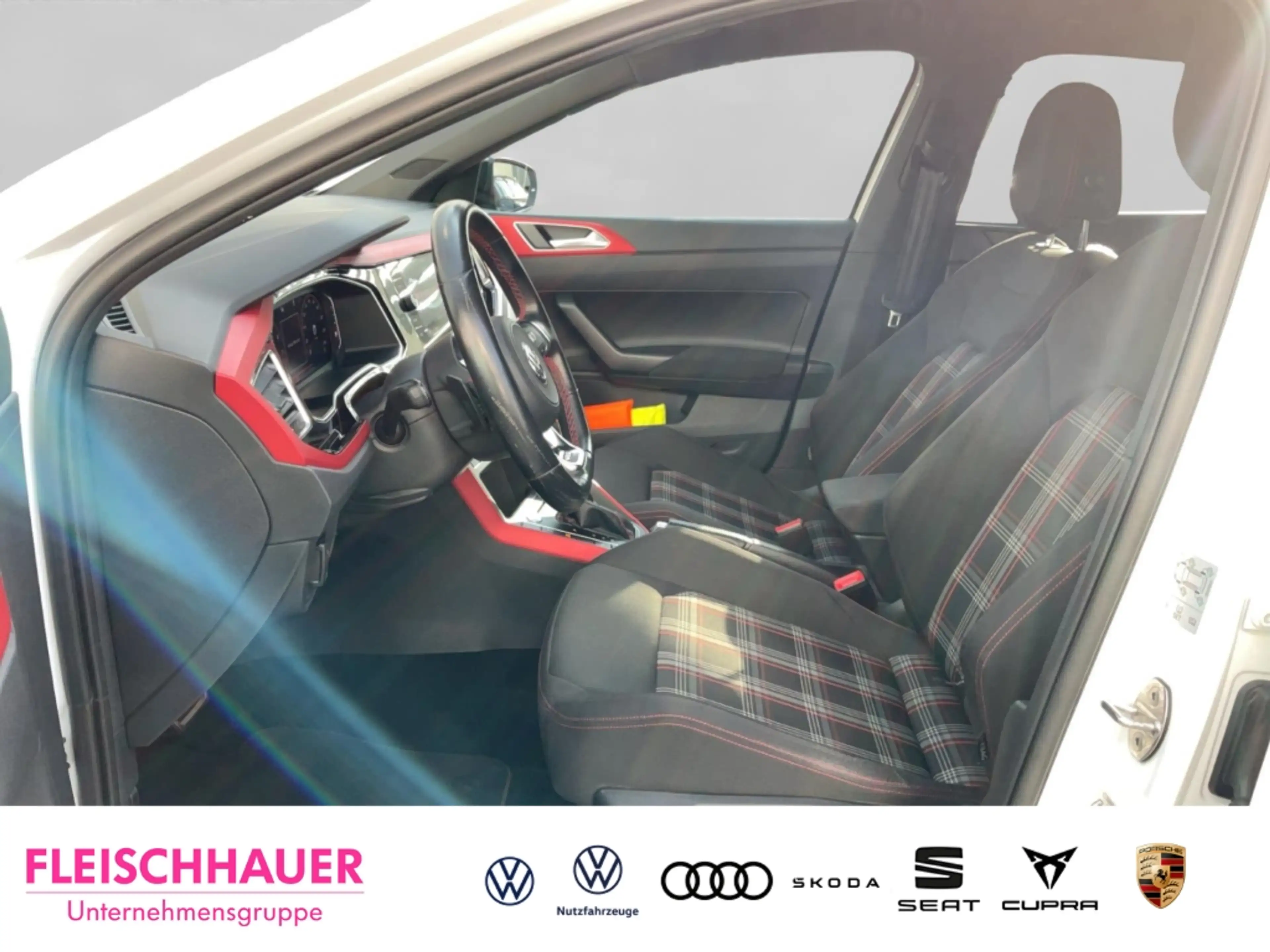 Volkswagen Polo GTI VI 2.0 TSI DSG Navi Digitales Cockpit LED Dyn. Kur — photo 8