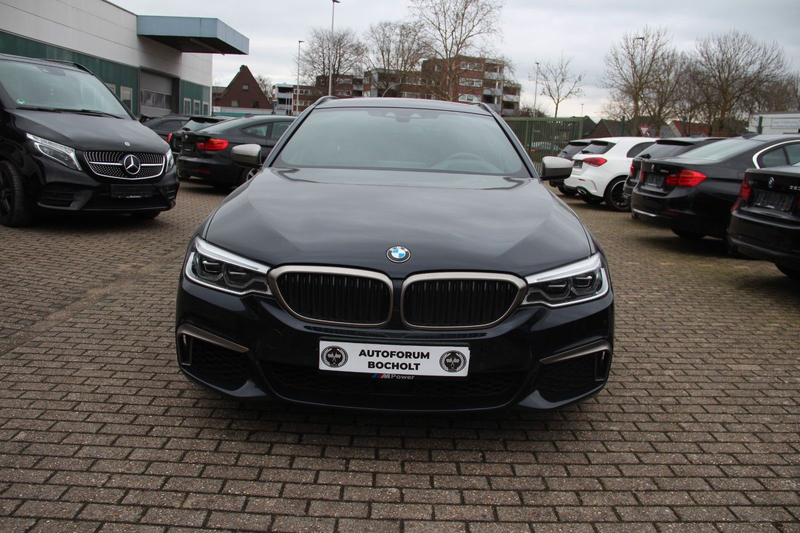BMW 550 d xDrive, HUD, Pano, LED, — photo 9
