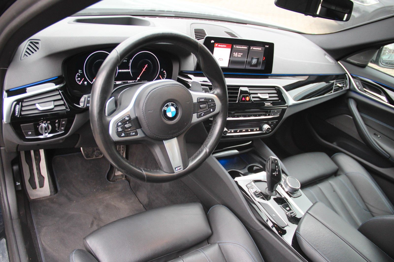 BMW 550 d xDrive, HUD, Pano, LED, — photo 10