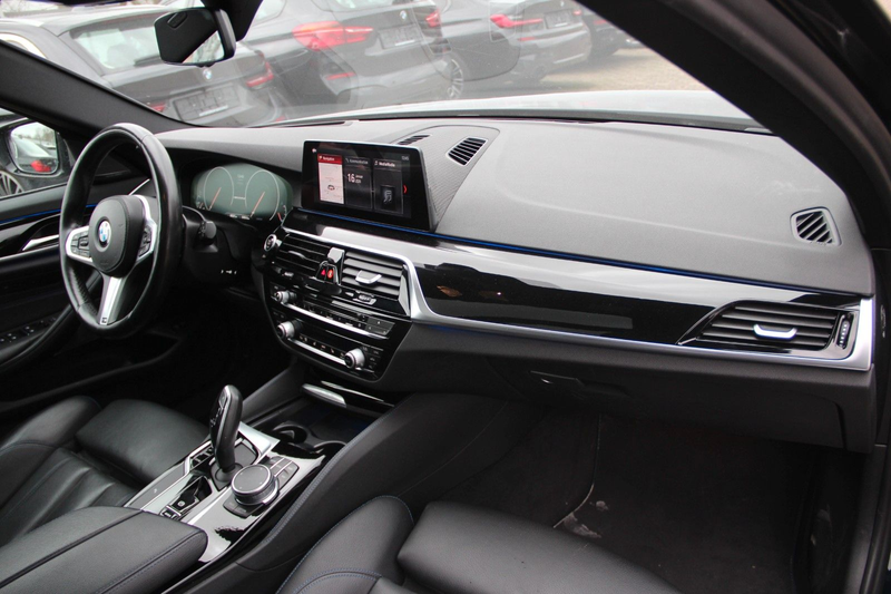 BMW 550 d xDrive, HUD, Pano, LED, — photo 15