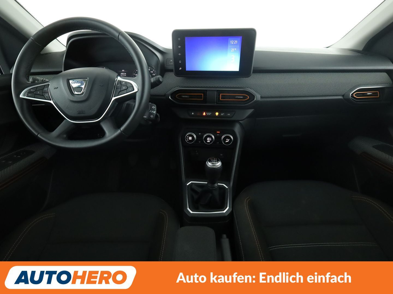 Dacia Sandero 1.0 TCe Stepway Comfort*NAVI*TEMPO*CAM*PDC* — photo 12