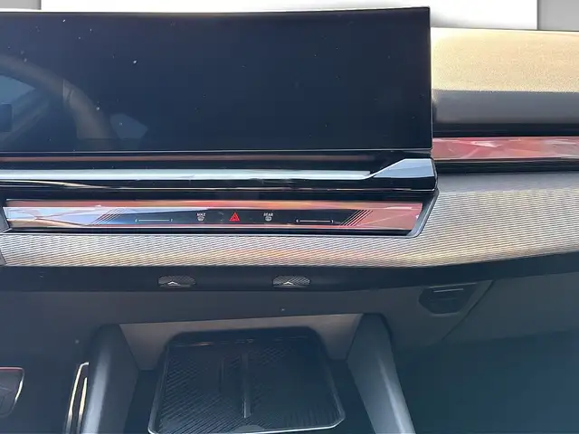 BMW i5 xDrive40 M Sportpaket Pro | Inno Paket | 20 ZOLL | Ansicht 8