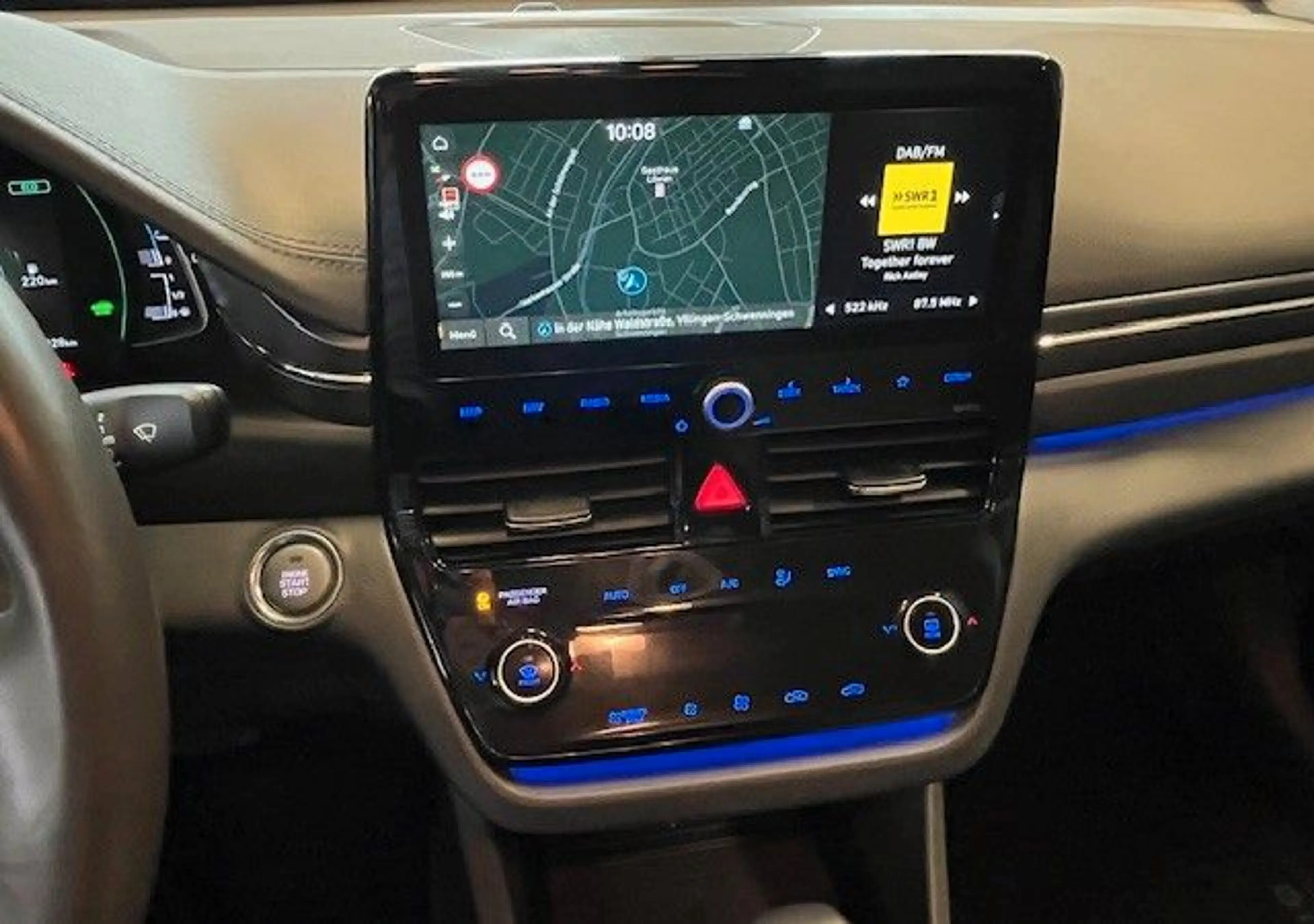Hyundai IONIQ 1.6l GDi PLUG-IN HYBRID — photo 10