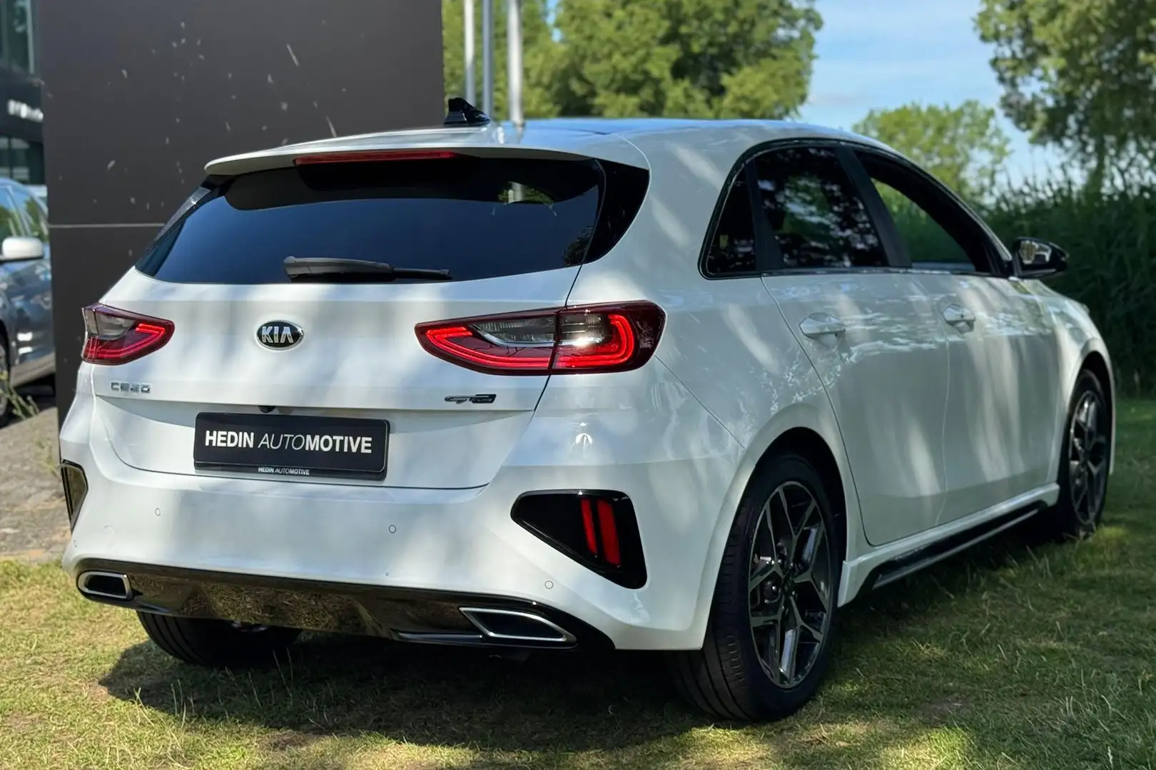 Kia Ceed / cee'd 1.5 T-GDi 160PK GT-Line | Navigatie | Panodak | St Blanc - 2