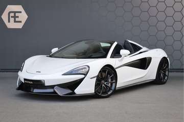 Spider | CARBON INTERIEUR | BOWERS & WILKENS | CRU