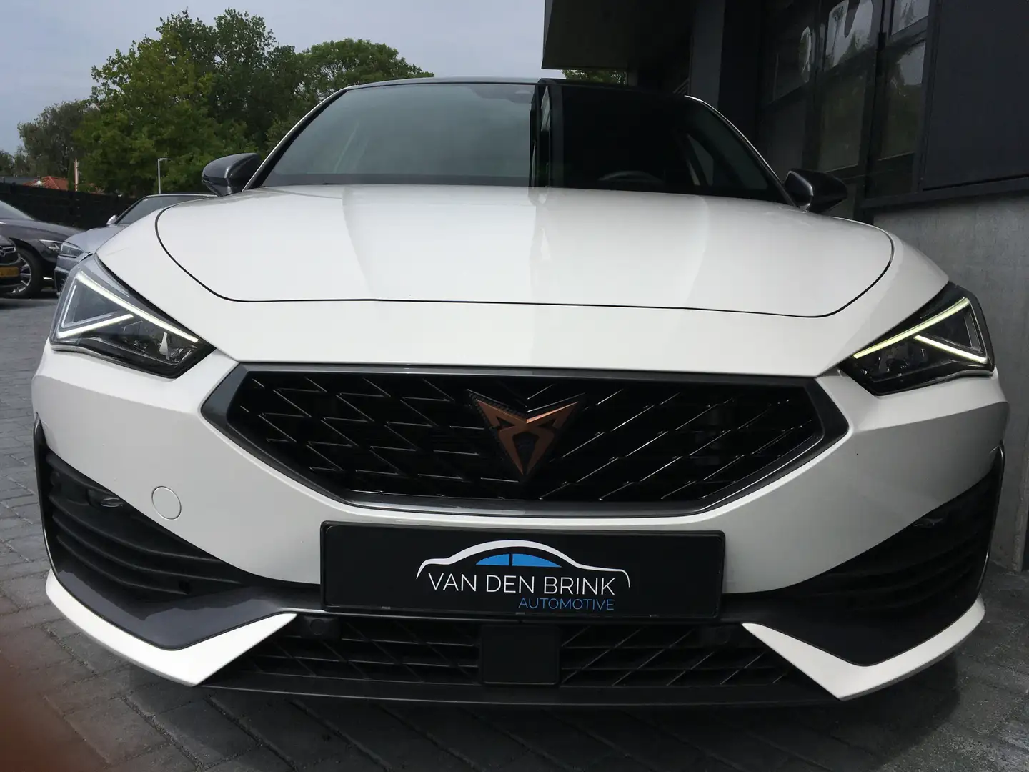 CUPRA Leon 1.4 e-Hybrid VZ Pano Blanc - 2