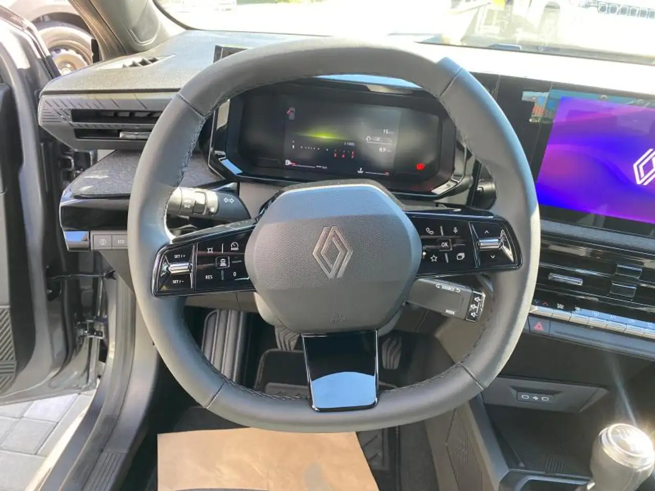 Renault Clio 1.2 tce Evolution 115cv 12