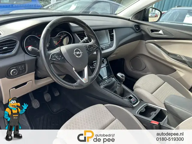 Opel Grandland X view 15