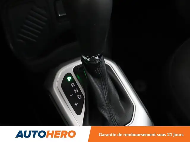 Jeep Renegade view 27