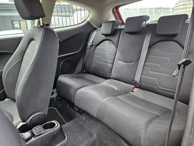 Alfa Romeo MiTo view 8