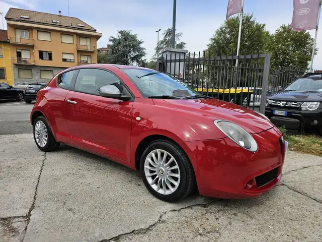 Alfa Romeo MiTo view 3