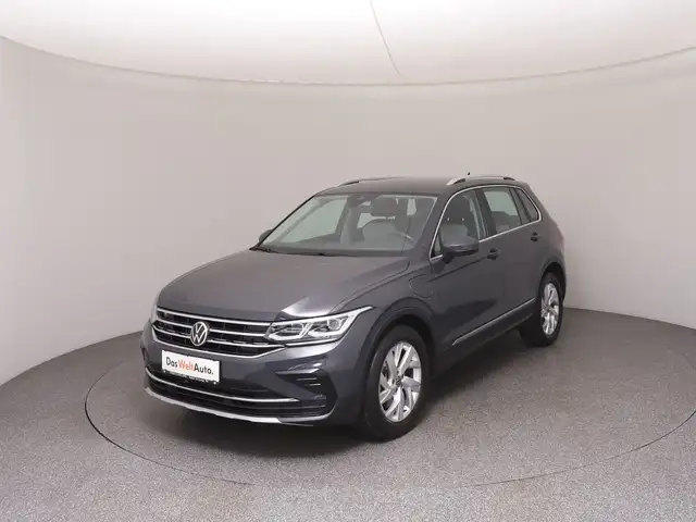 Volkswagen Tiguan main image