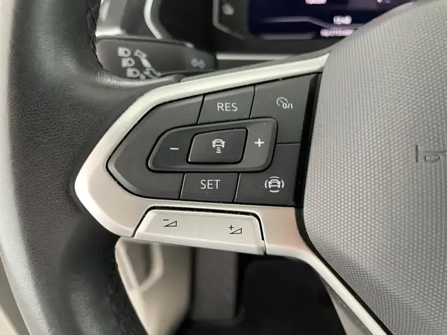 Volkswagen Tiguan view 14