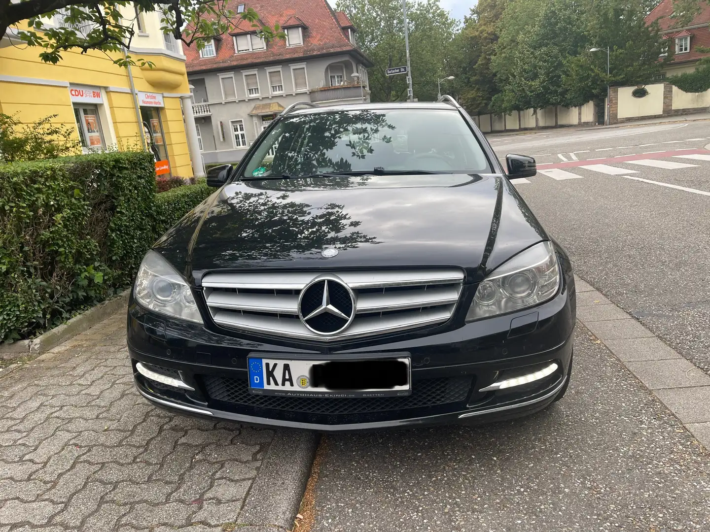 Mercedes-Benz C 220 T CDI DPF Automatik BlueEFFICIENCY(Neu TÜV) Negru - 1