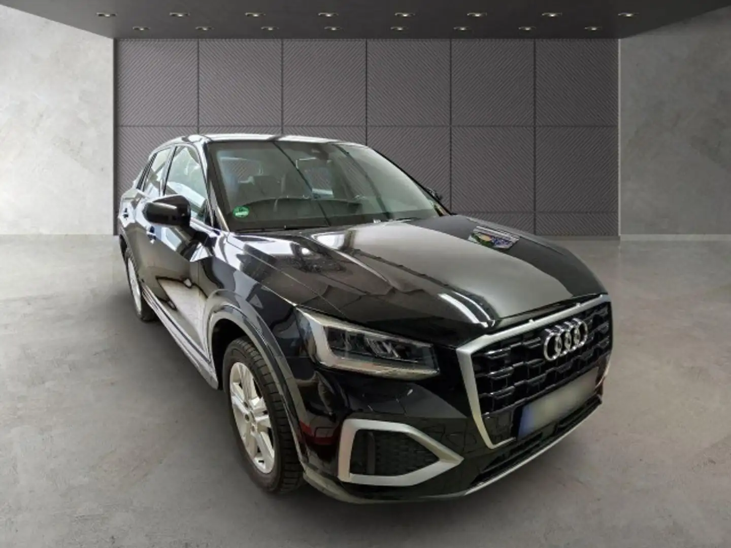 Audi Q2 S line 35TFSI Stronic NAVI LED PDC SHZ Schwarz - 2