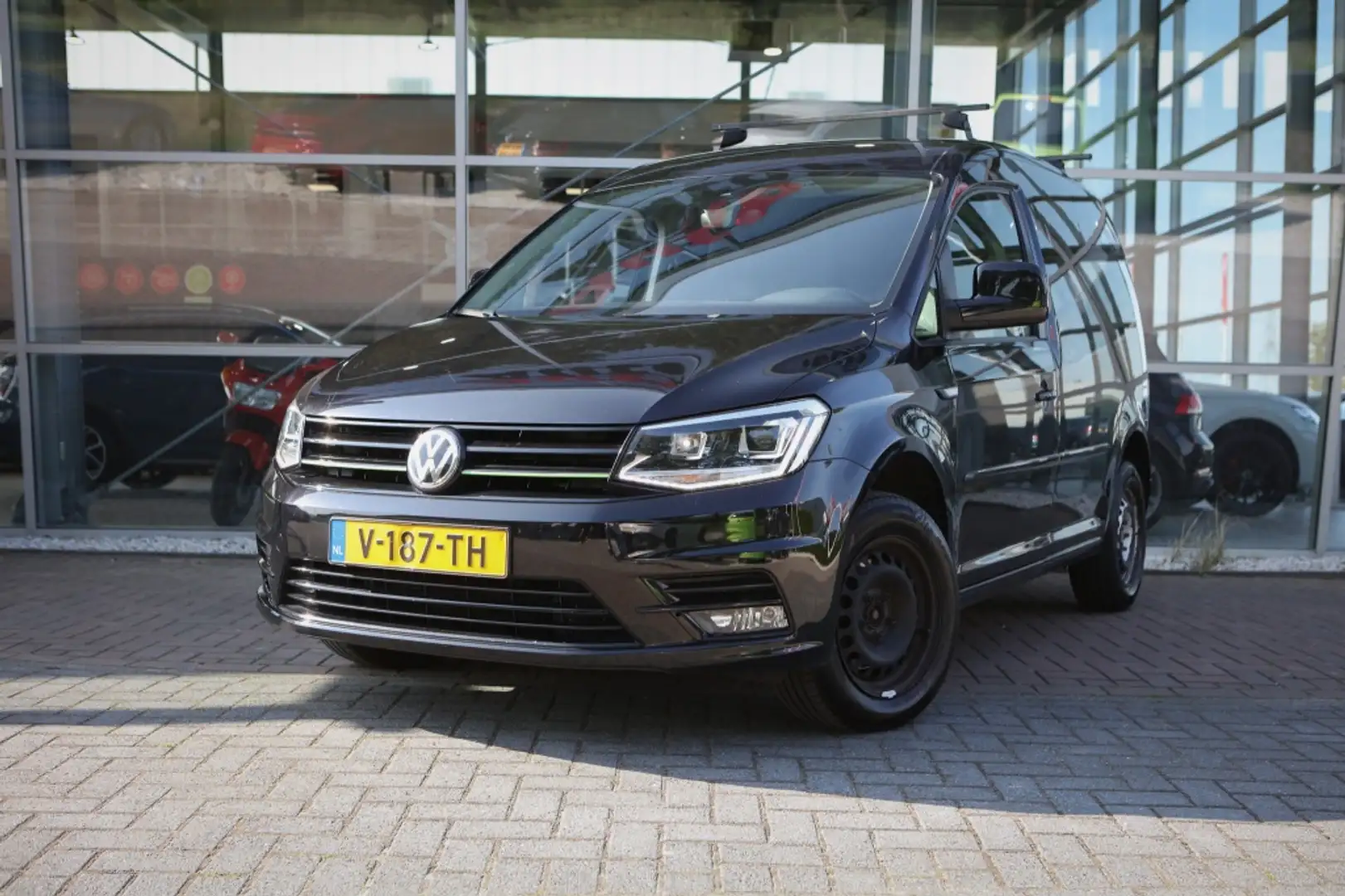 Volkswagen Caddy 2.0 TDI L1H1 BMT Zwart - 1