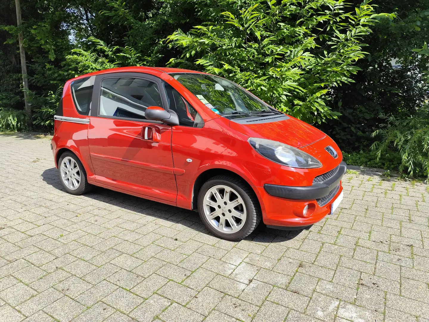Peugeot 1007 110 2-Tronic Sport Червоний - 2