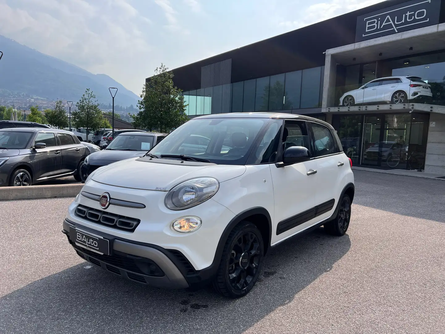 Fiat 500L CROSS 1.4 95 CV Blanc - 1