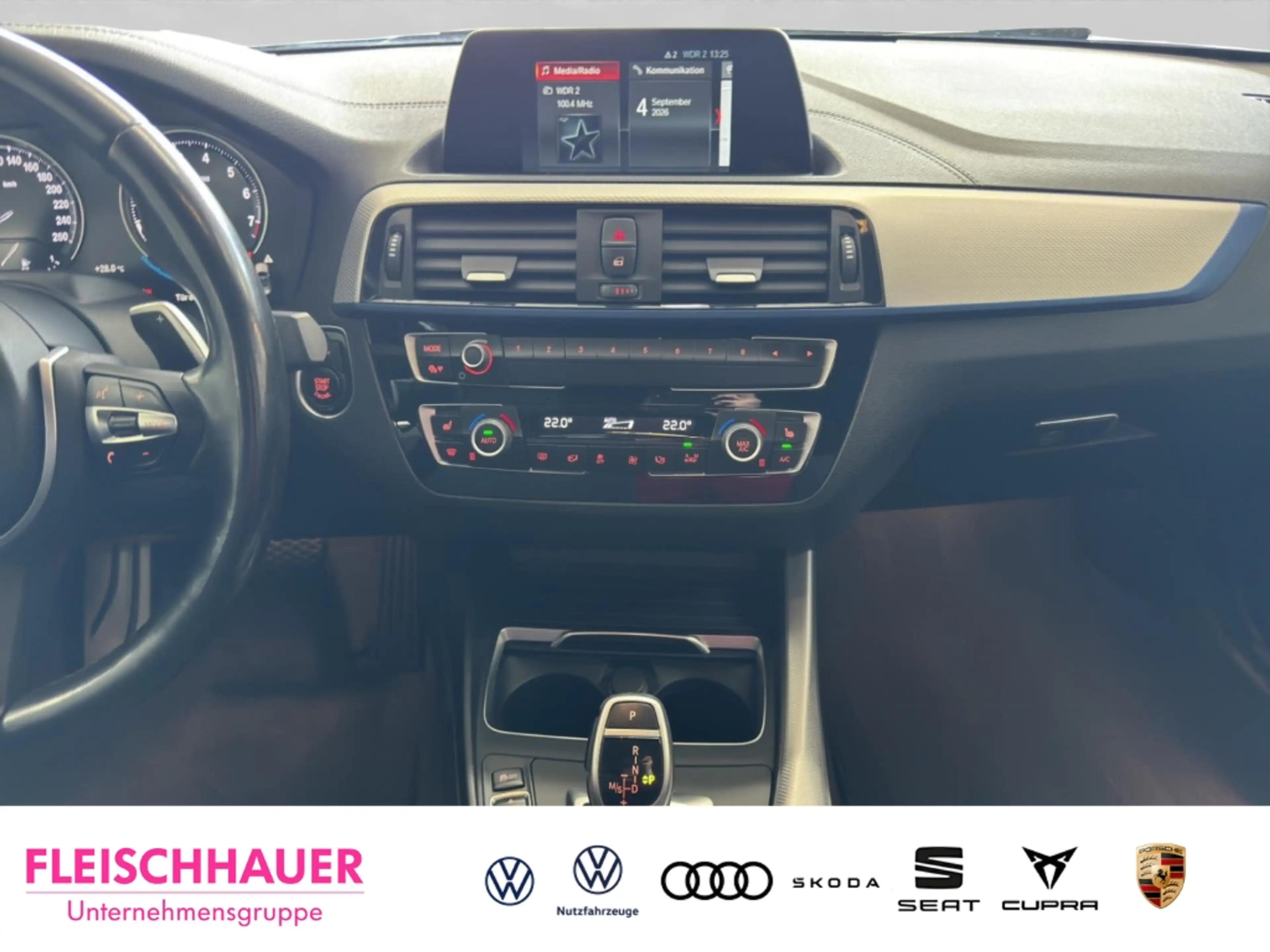BMW 220 i Cabrio M Sport LED+TEMPOMAT+NAVI+RFK+SHZ+DAB+BUS — photo 13