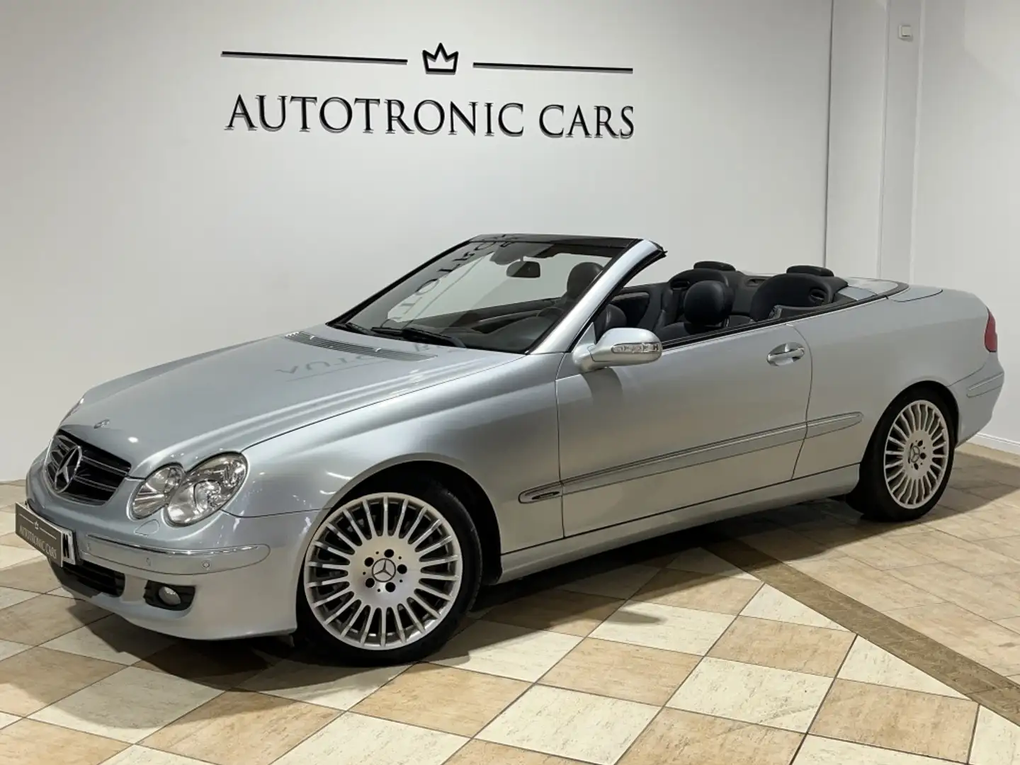 Mercedes-Benz CLK 200 Descapotable Automático de 2 Puertas Gris - 2