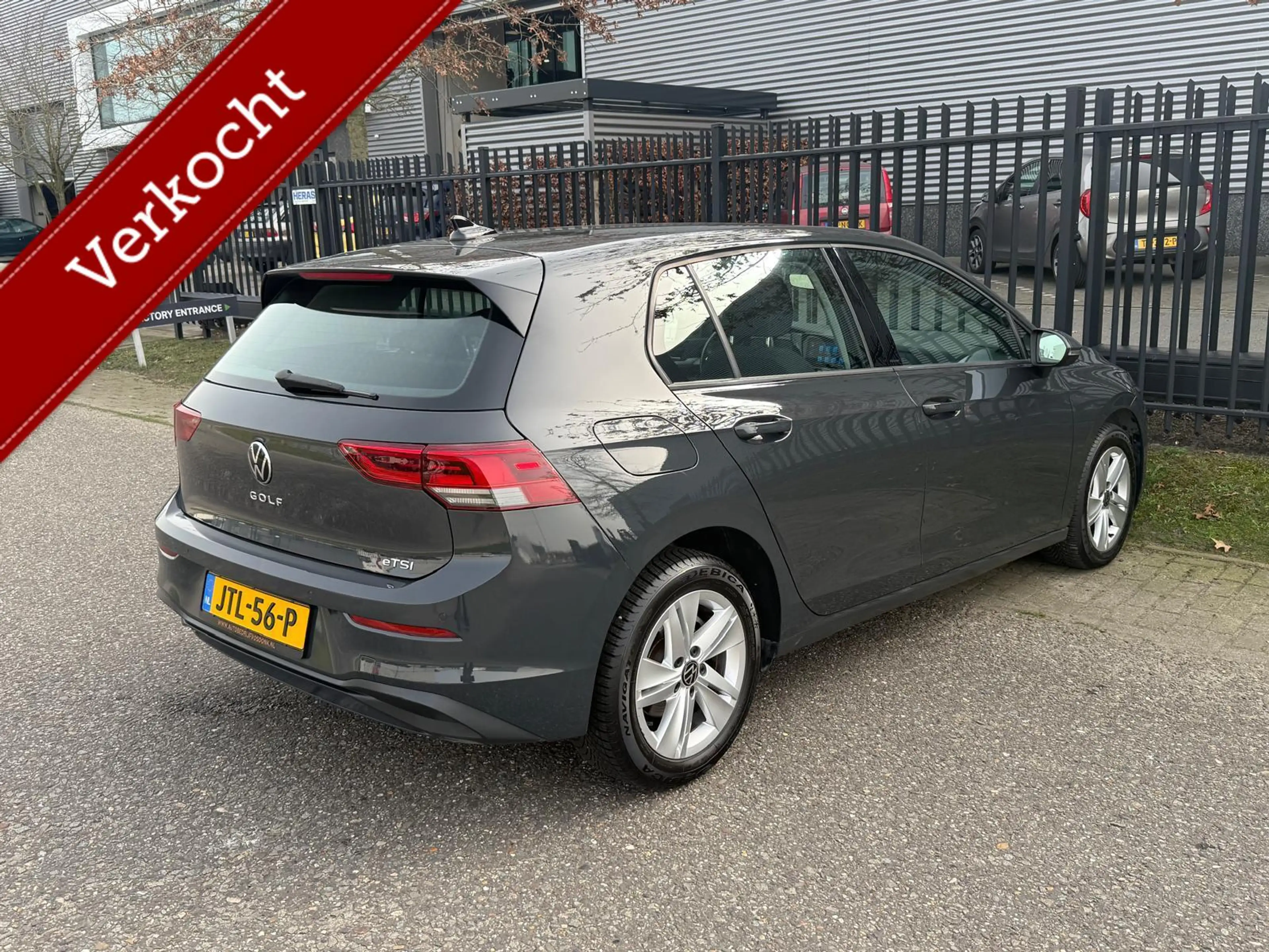 Volkswagen Golf 1.0 eTSI Life Business / Naviagtie/Automaat/ Topst — photo 7
