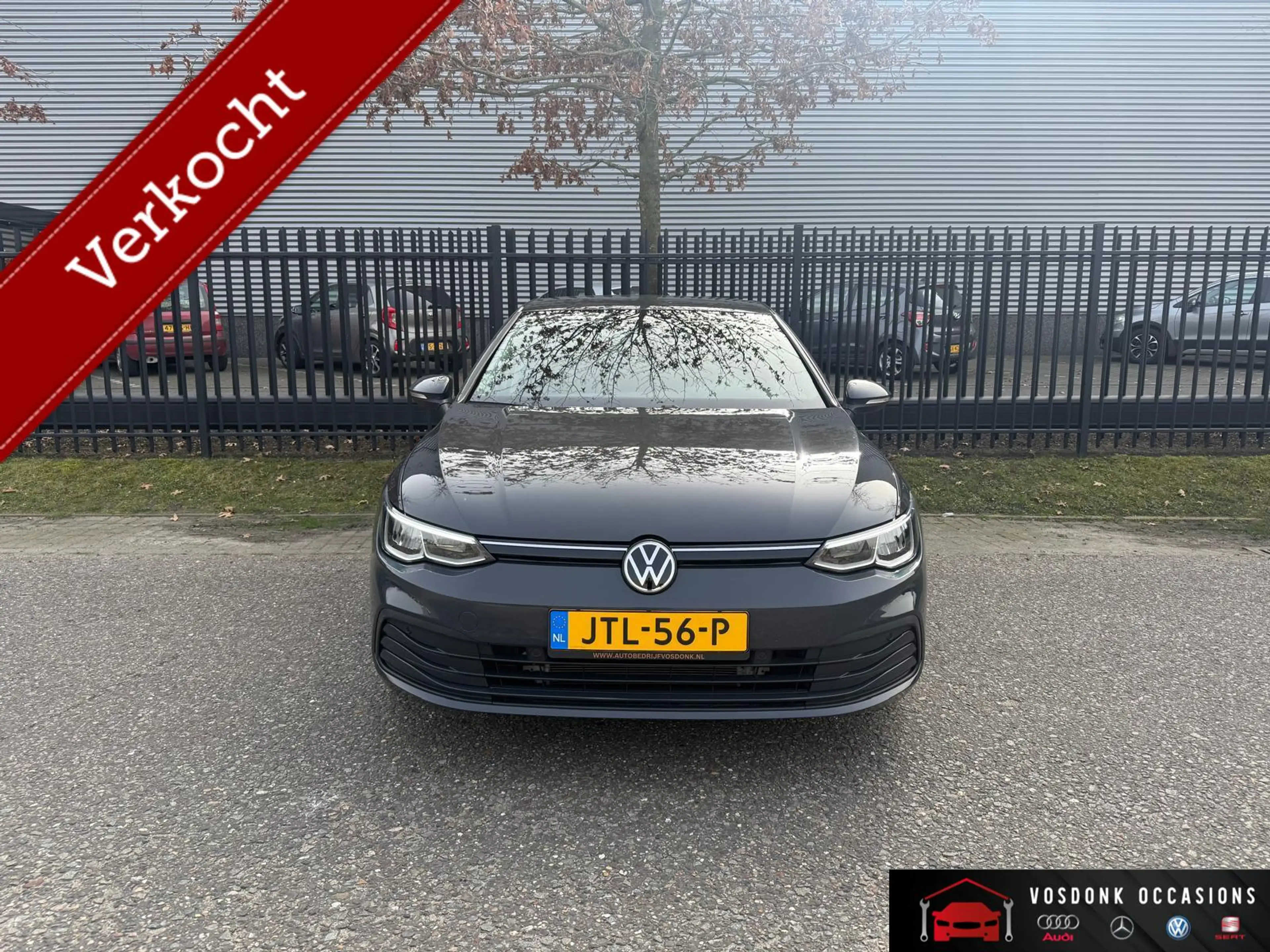 Volkswagen Golf 1.0 eTSI Life Business / Naviagtie/Automaat/ Topst — photo 3