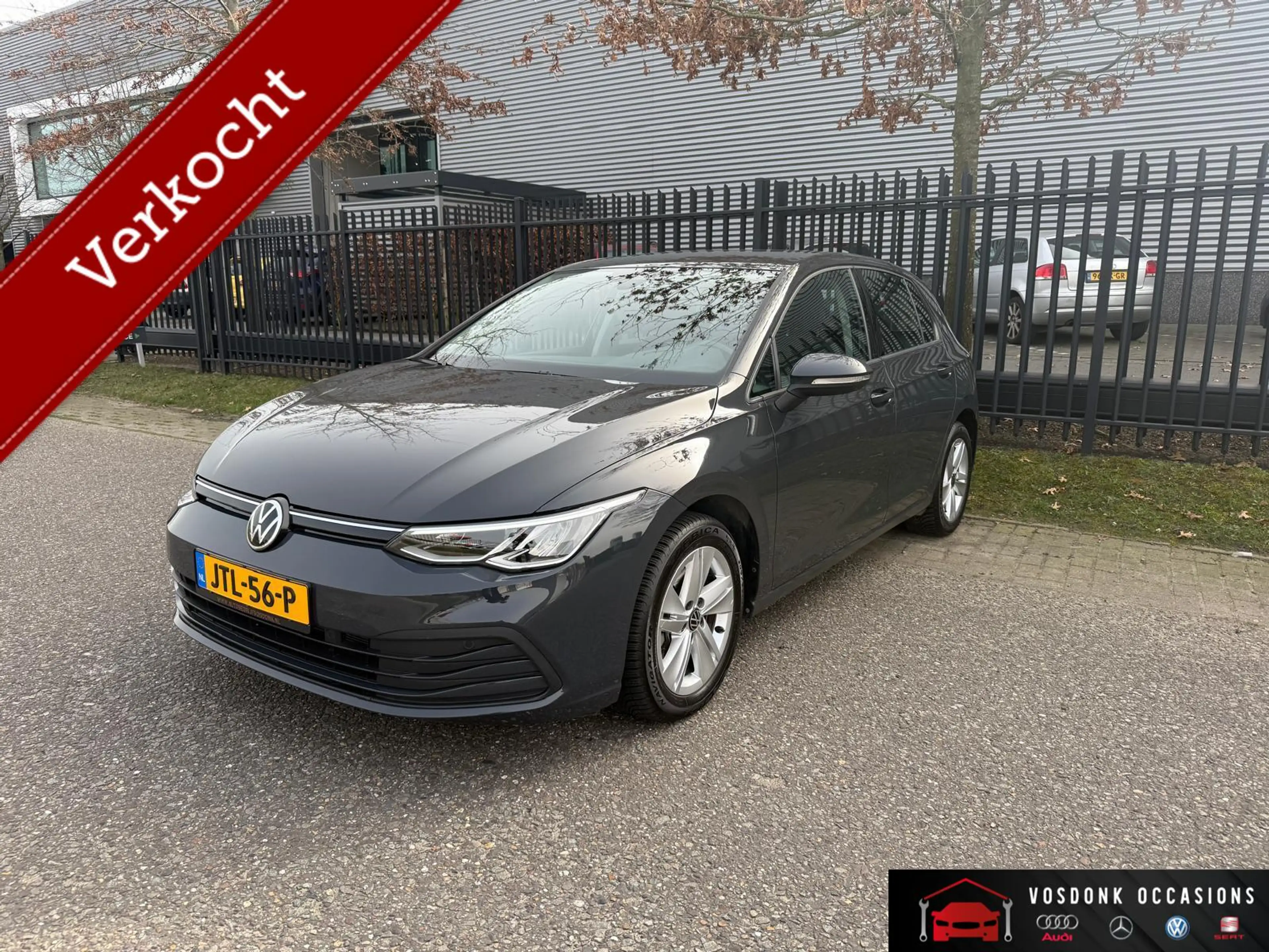 Volkswagen Golf 1.0 eTSI Life Business / Naviagtie/Automaat/ Topst — photo 2