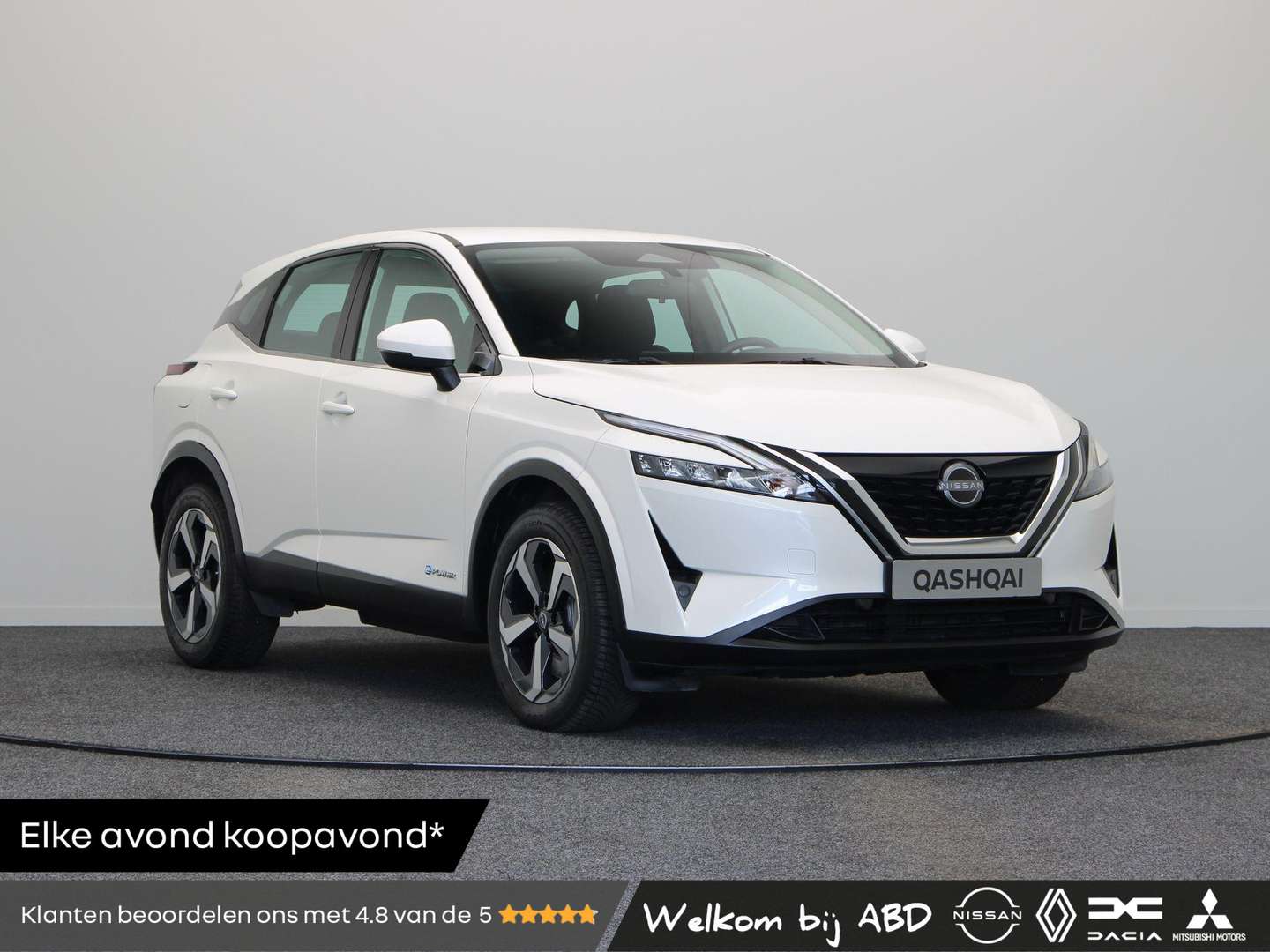 Nissan Qashqai nuo 444 €/ mėn Benzinas/Elektra 2023m. Kita Automatinė