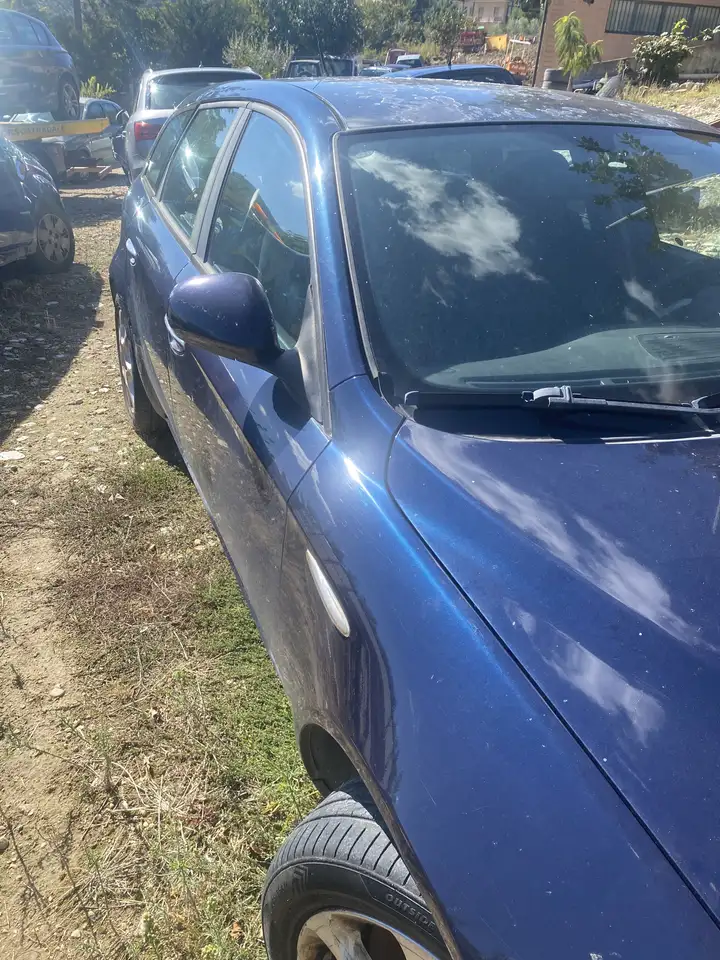 Alfa Romeo 159