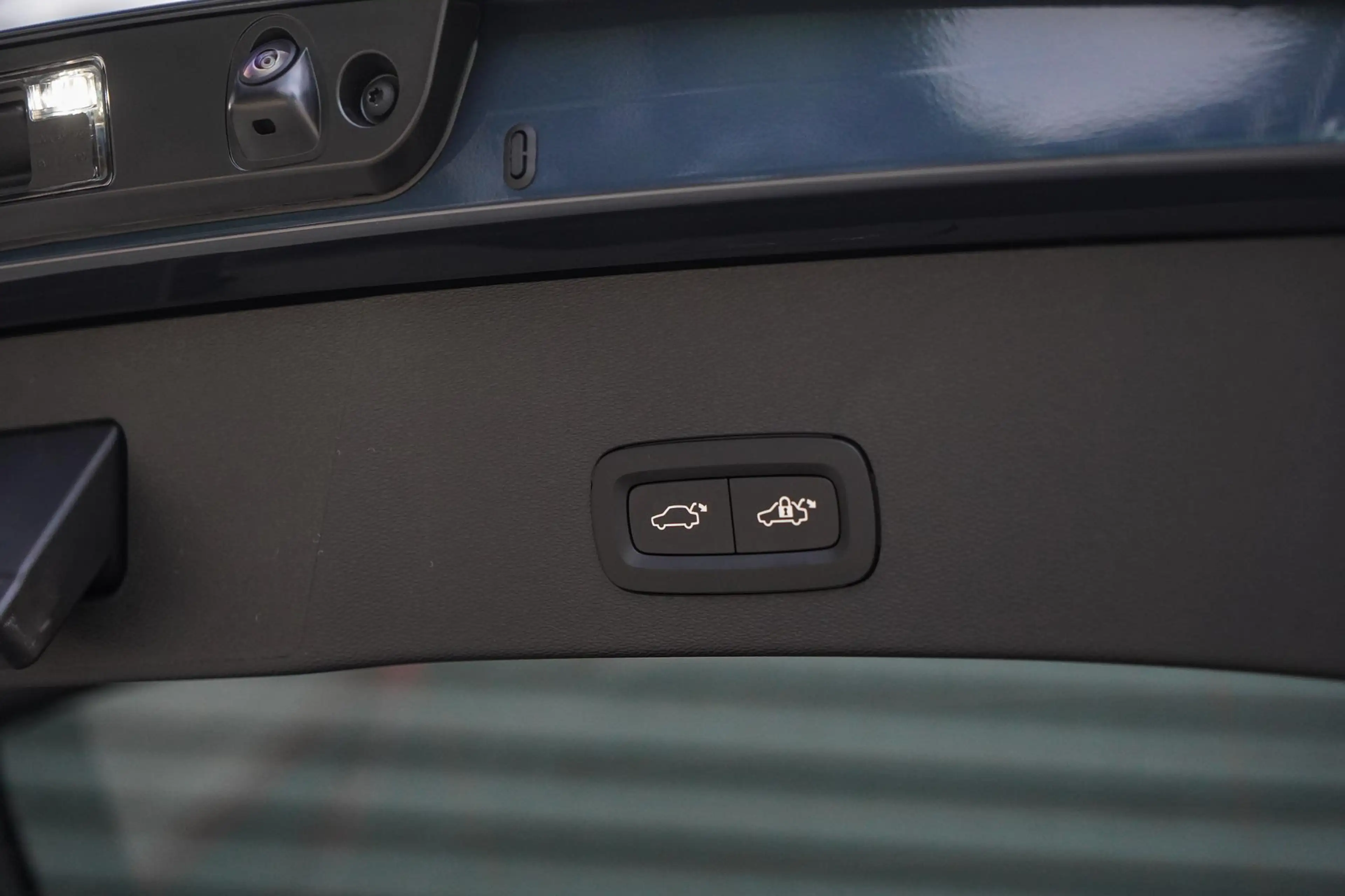 Volvo EC40 Twin Motor Ultra Black Edition 82 kWh | Extra geti — photo 11