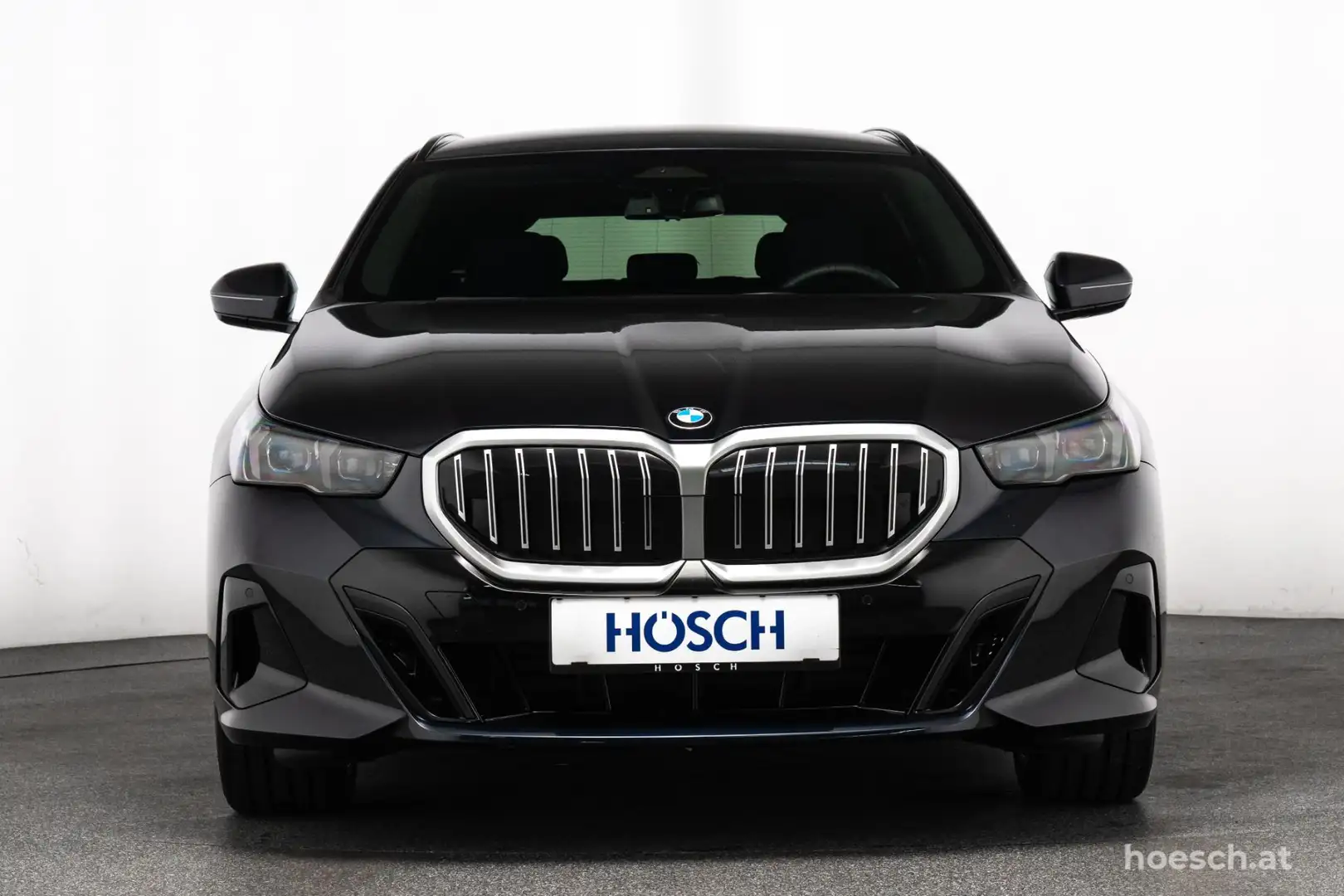 BMW 520 i Touring M Sport 20" H&K AHK JETZT RESERVIEREN Schwarz - 2