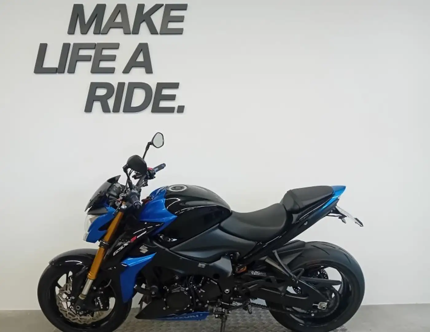 Suzuki GSX-S 1000 Albastru - 2