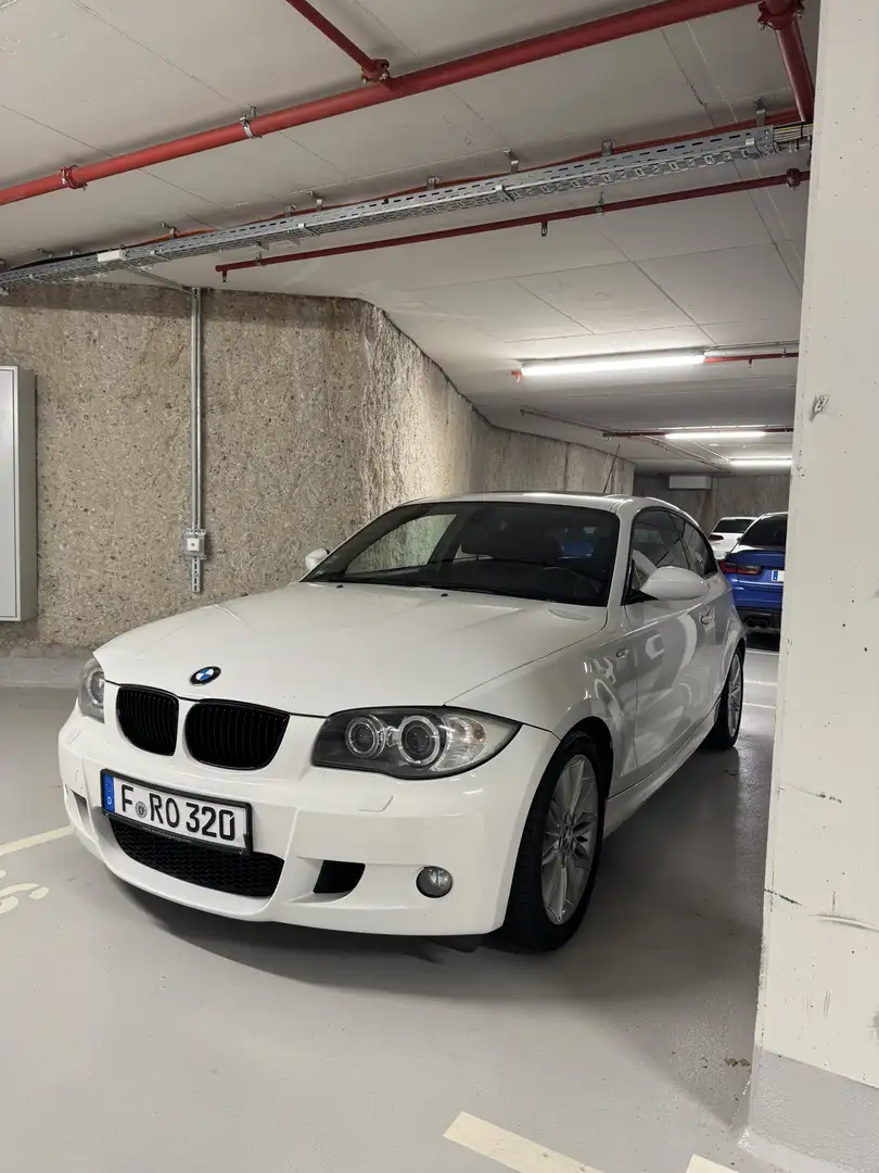 BMW 116 M-Paket / Volleder / Klima / Pano/ SHZ - 1