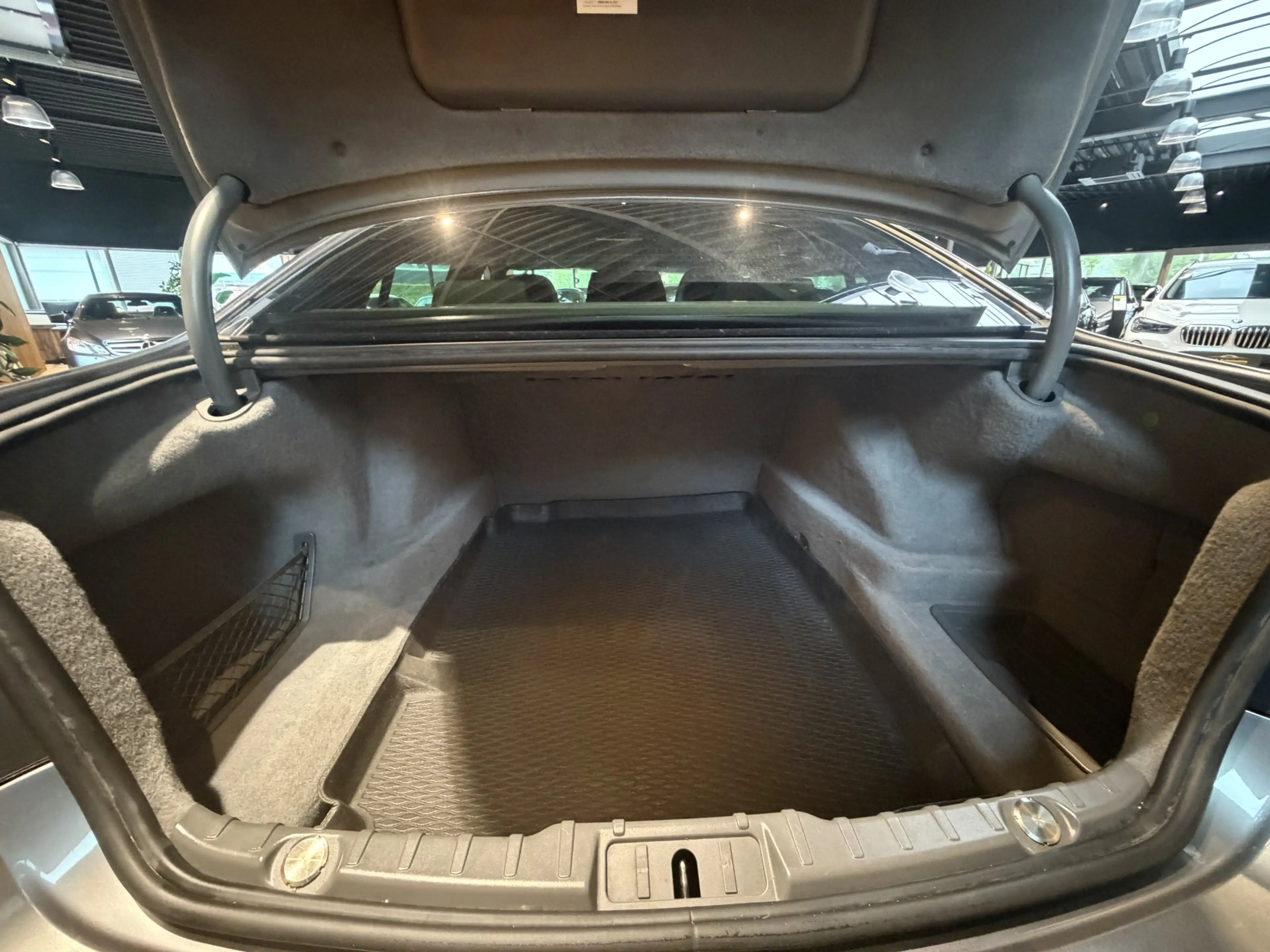 BMW 740 7-serie 740d High Executive — photo 29