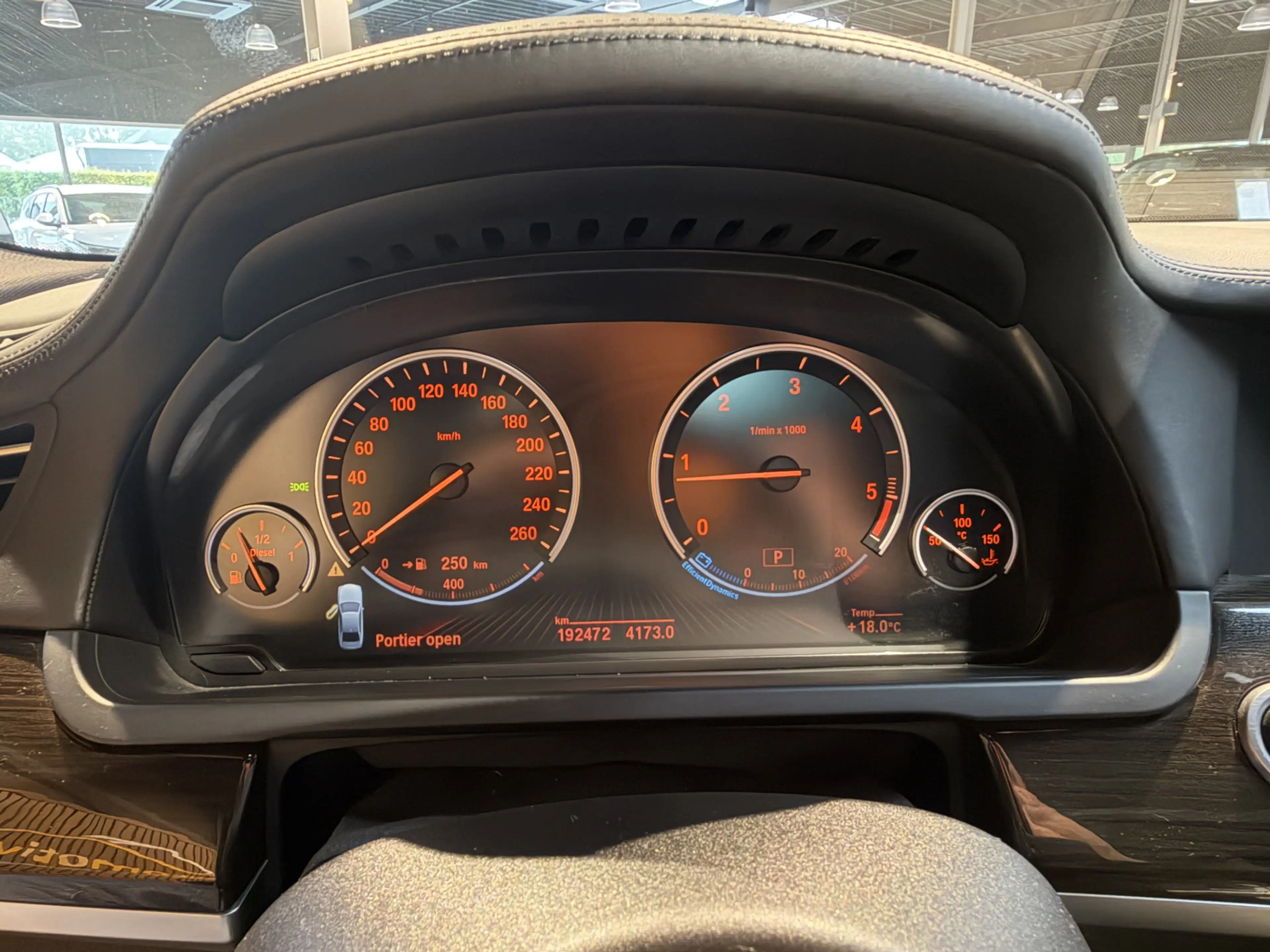 BMW 740 7-serie 740d High Executive — photo 22