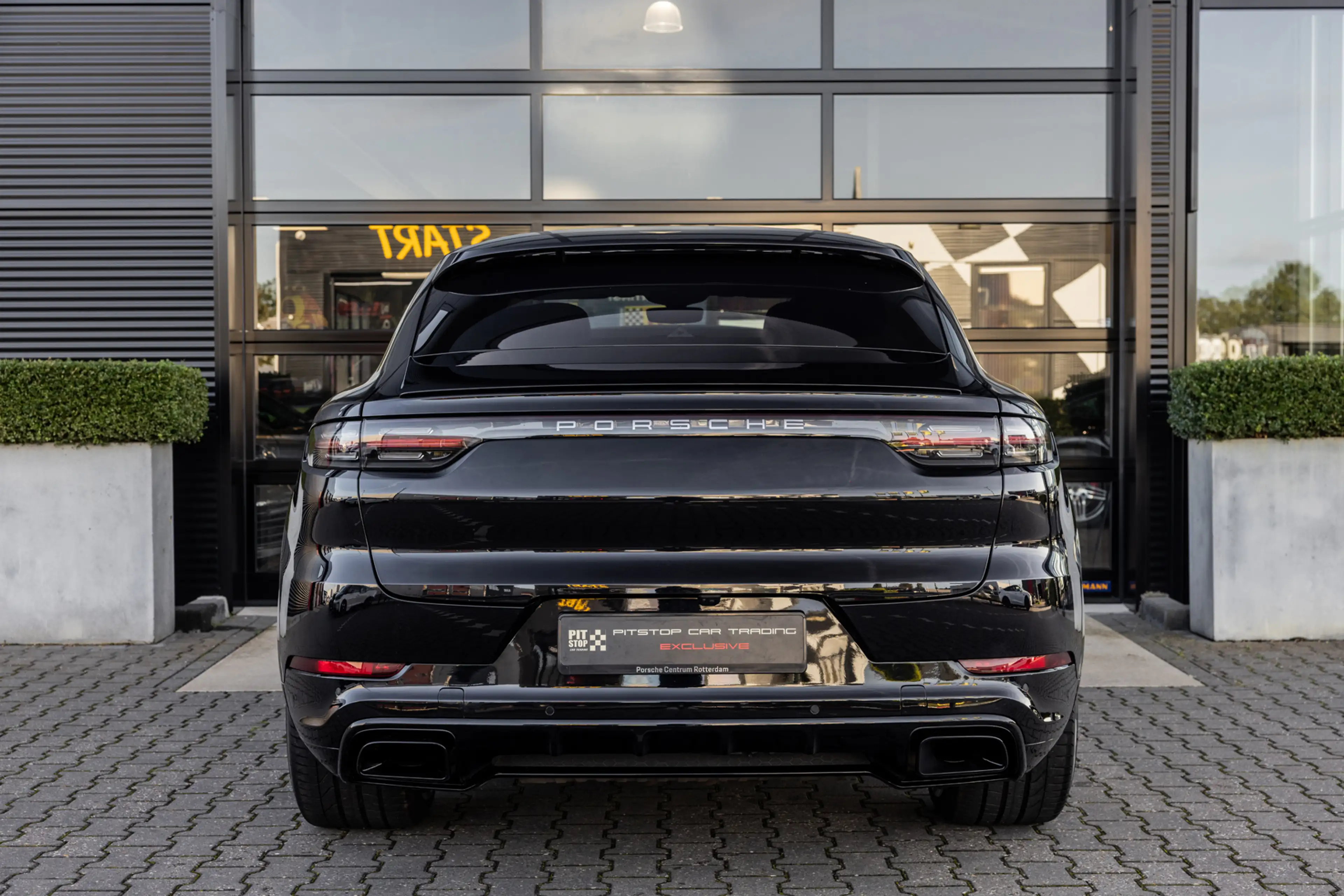 Porsche Cayenne Coupé 3.0 E-Hybrid, Pano, Trekhaak, PASM, Chrono, — photo 6