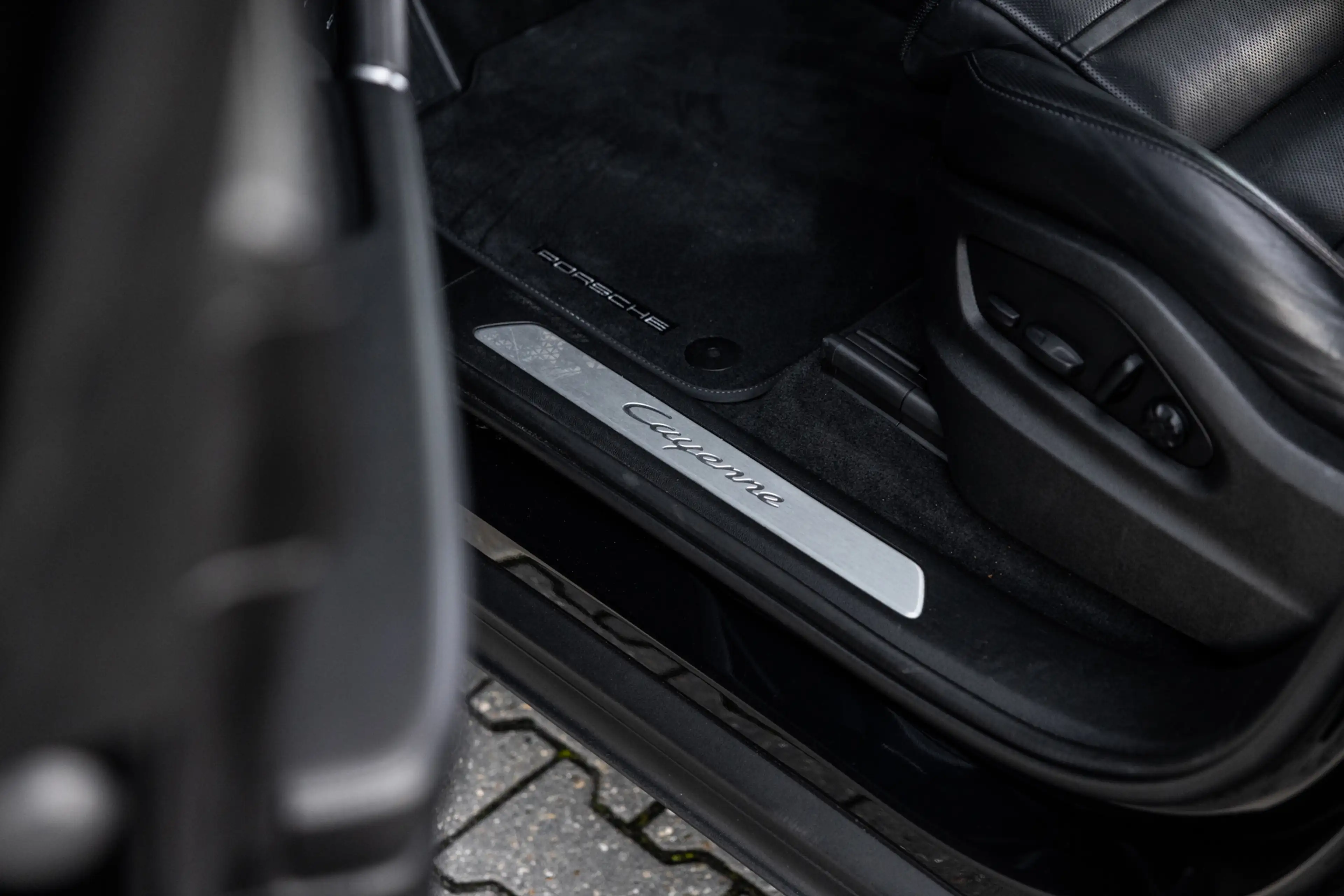 Porsche Cayenne Coupé 3.0 E-Hybrid, Pano, Trekhaak, PASM, Chrono, — photo 13