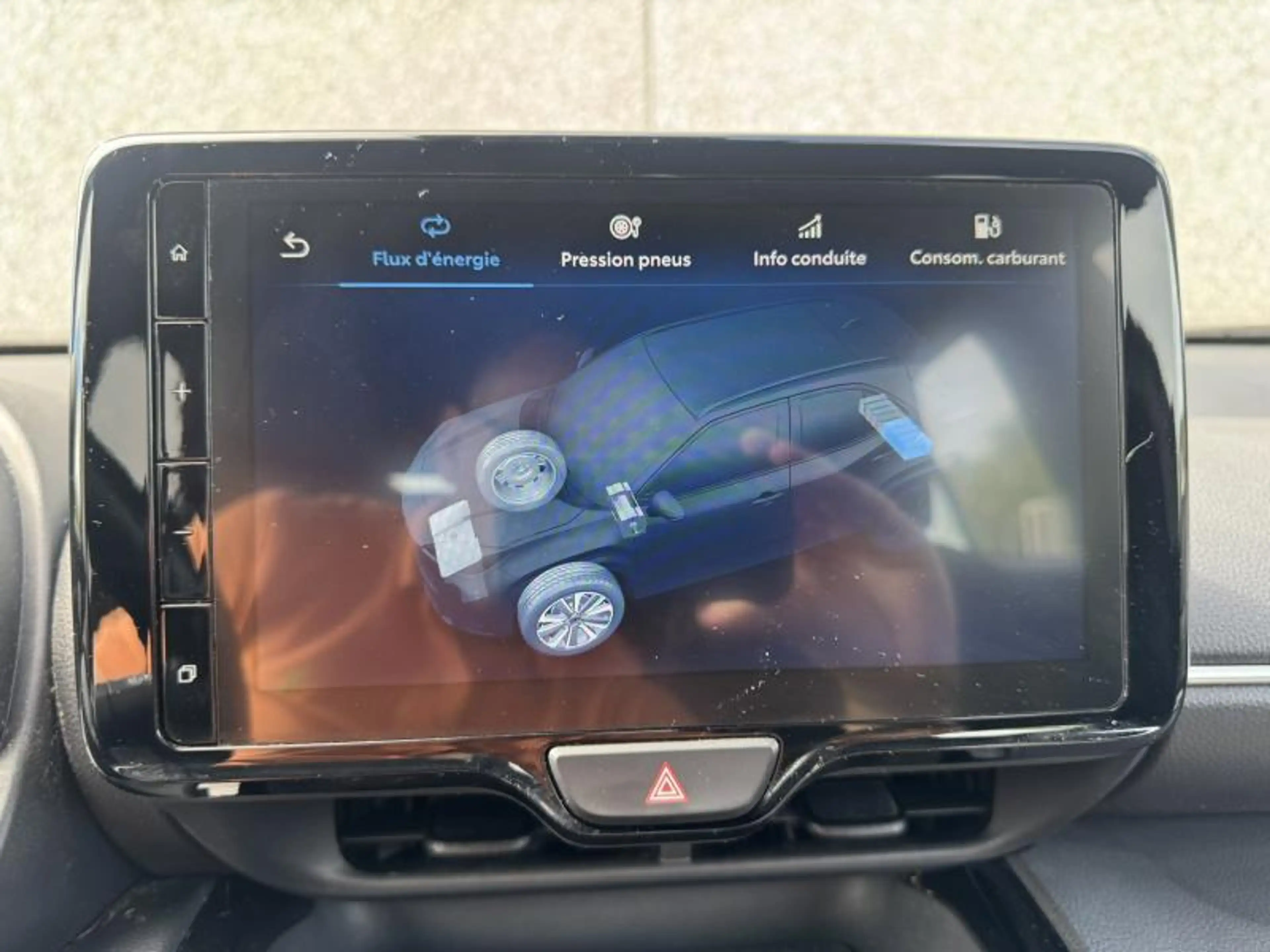 Toyota Yaris Cross 1.5 HEV 2WD CVT Dynamic Plus + Confort Pack — photo 25