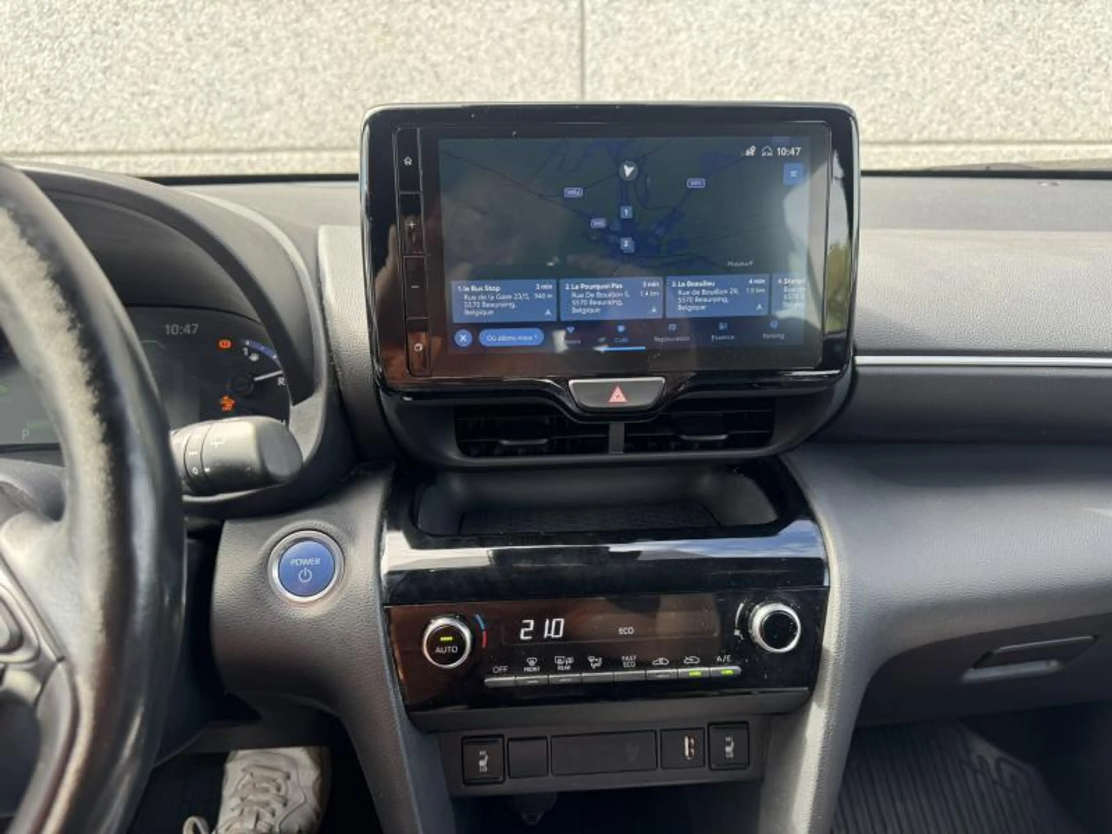 Toyota Yaris Cross 1.5 HEV 2WD CVT Dynamic Plus + Confort Pack — photo 19