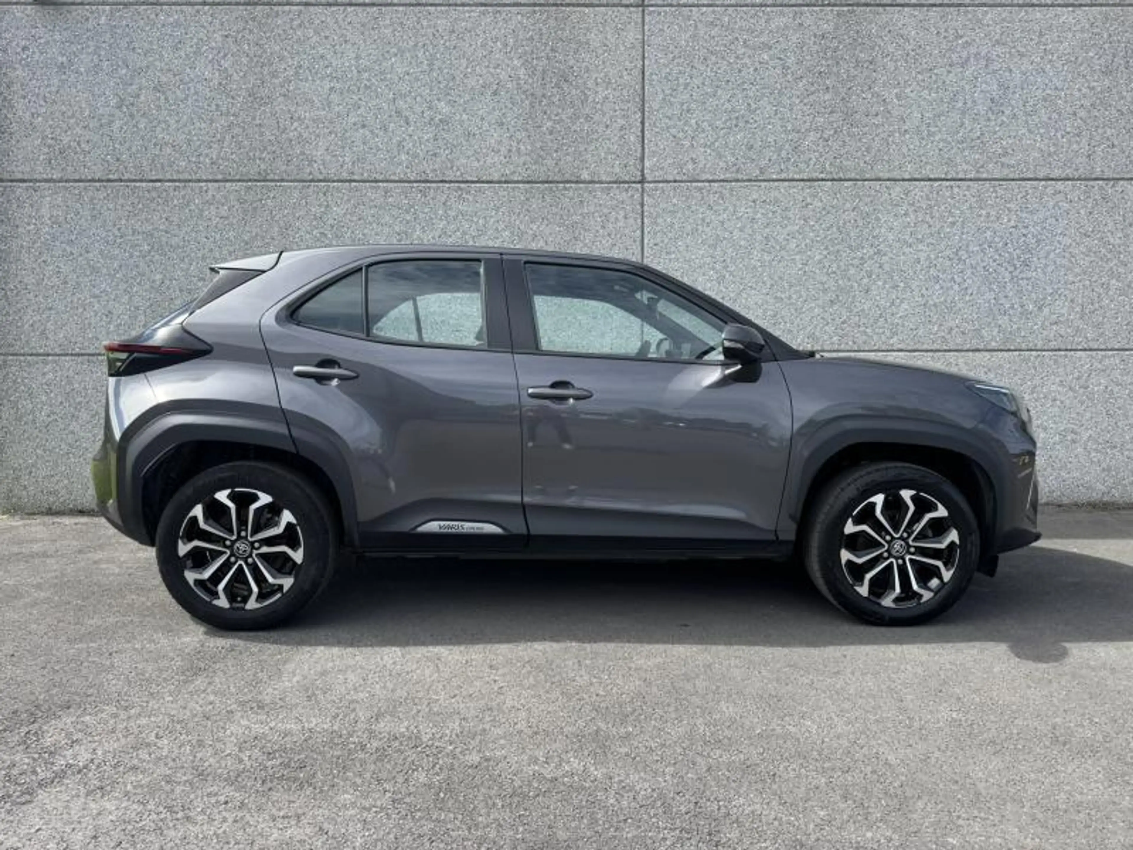 Toyota Yaris Cross 1.5 HEV 2WD CVT Dynamic Plus + Confort Pack — photo 5