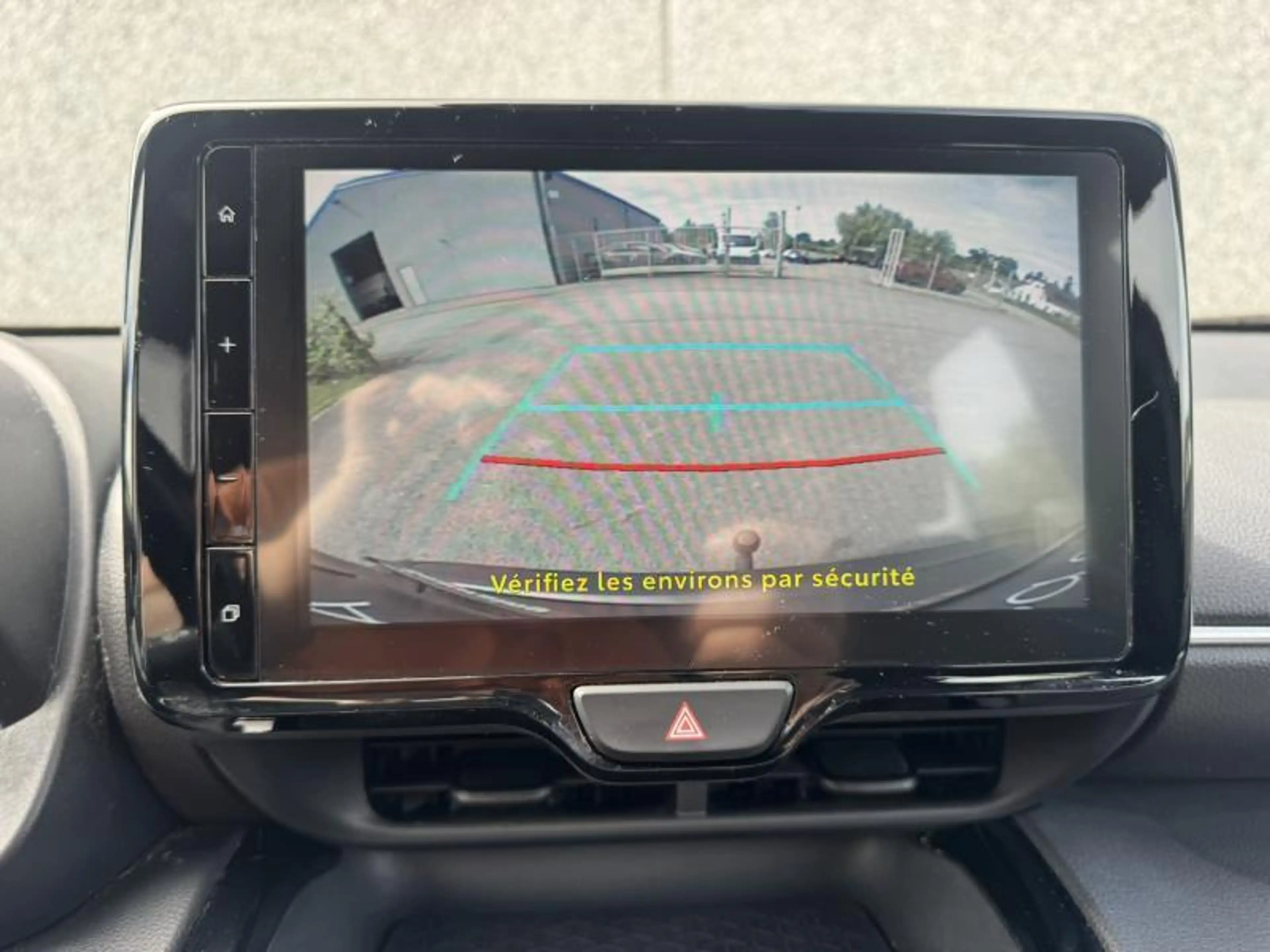 Toyota Yaris Cross 1.5 HEV 2WD CVT Dynamic Plus + Confort Pack — photo 22