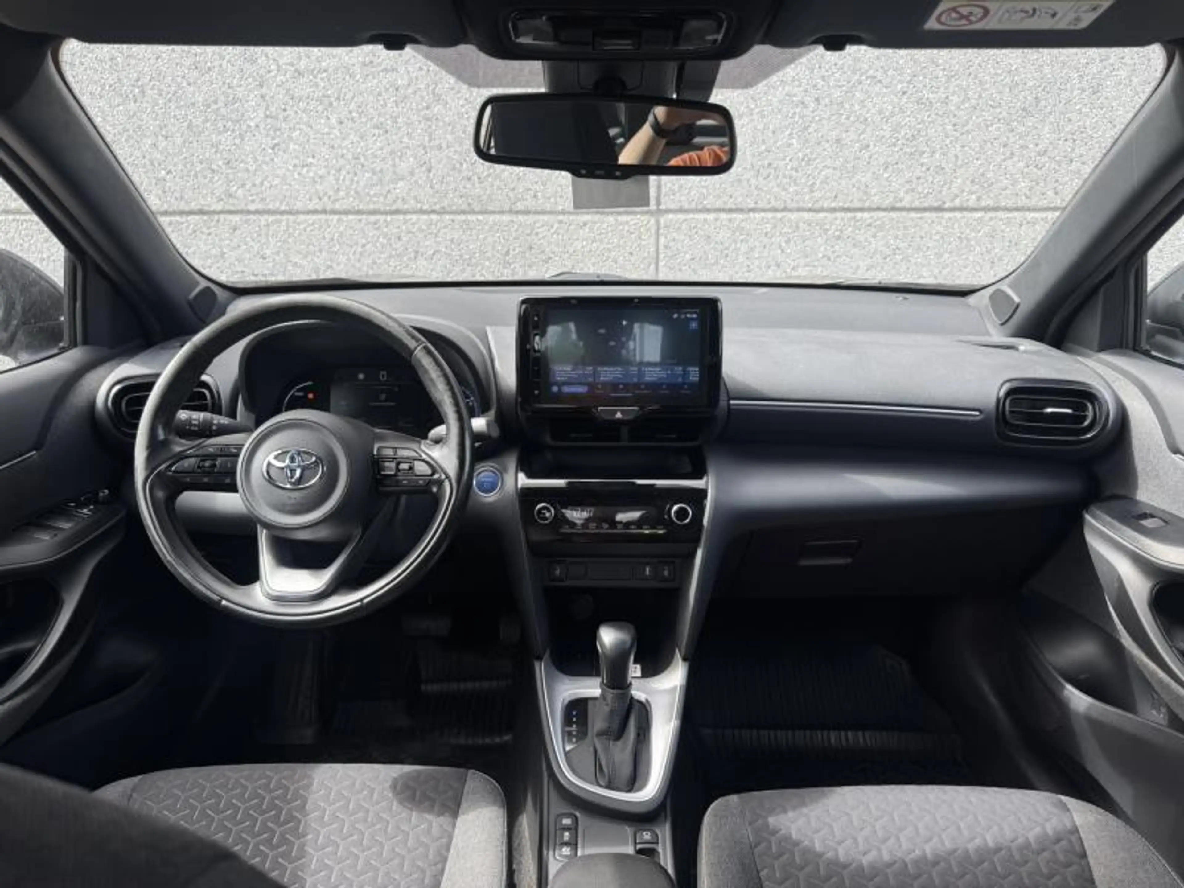 Toyota Yaris Cross 1.5 HEV 2WD CVT Dynamic Plus + Confort Pack — photo 10