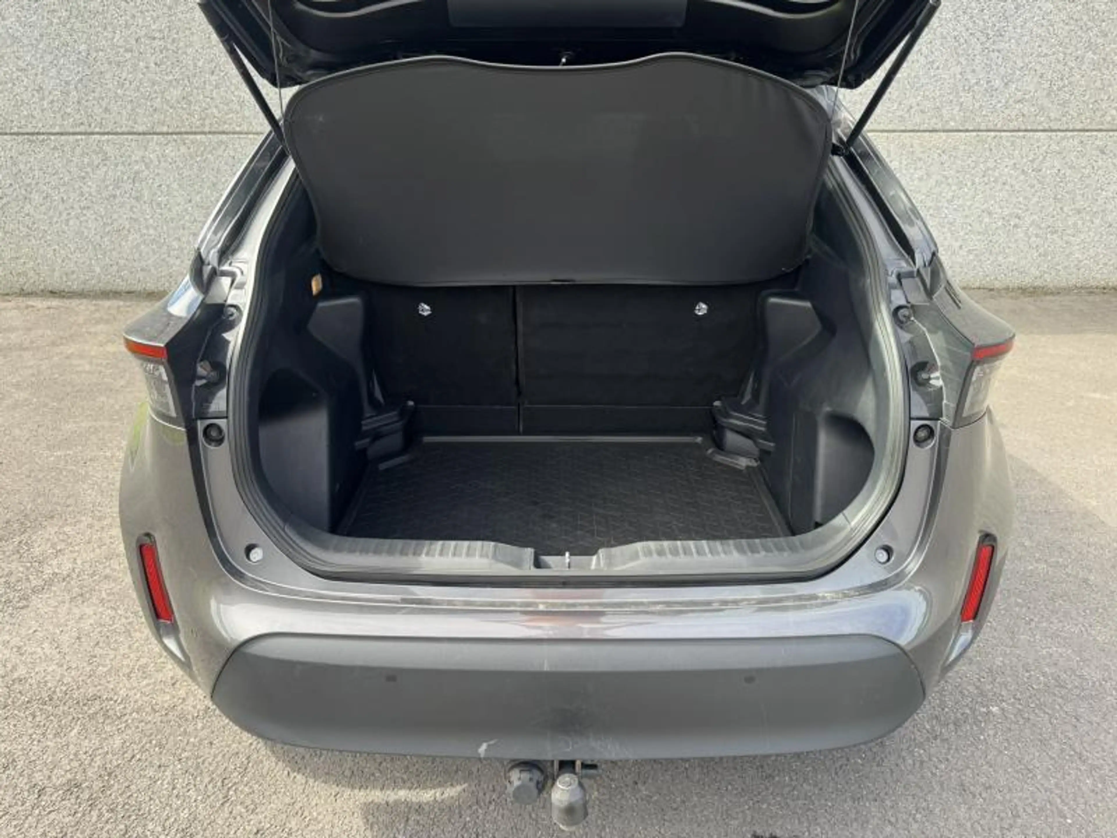 Toyota Yaris Cross 1.5 HEV 2WD CVT Dynamic Plus + Confort Pack — photo 7